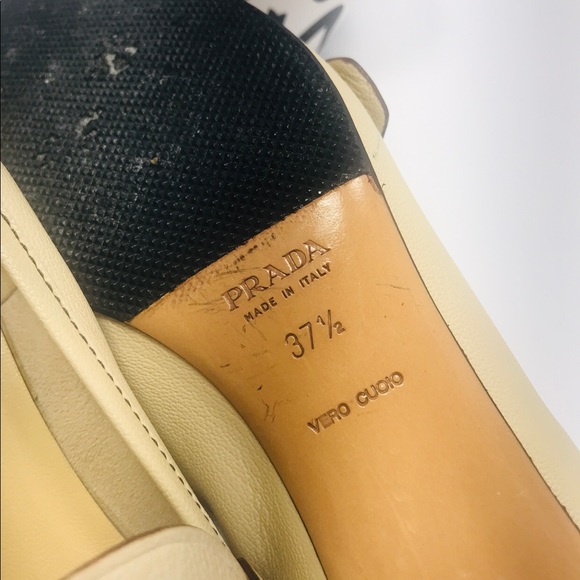 Authentic Prada VeroCuoio Leather Beige Heel Shoes - Picture 6 of 8